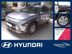 Meta blue / mic Neu 2025 Hyundai Kona Trend SUV | 30.990 € (Etwas zu teuer)