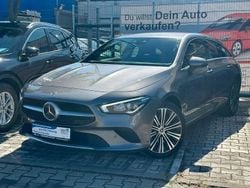 Grau Gebraucht 2023 Mercedes CLA250e Shooting Brake Kombi | 27.950 € (Superpreis)