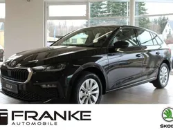 Schwarzmagic perleffekt Gebraucht 2024 Skoda Scala Selection Kleinwagen | 28.990 €