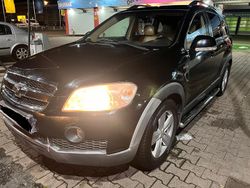 Schwarz Gebraucht 2008 Chevrolet Captiva SUV | 6.200 € (Teuer)