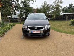 Schwarz Gebraucht 2009 VW Touran Freestyle Van / Kleinbus | 2.100 € (Superpreis)