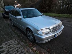 Silber Gebraucht 1999 Mercedes C280 Kombi | 3.300 € (Superpreis)