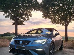 Grau Gebraucht 2018 Cupra Leon Limousine | 21.500 € (Etwas zu teuer)