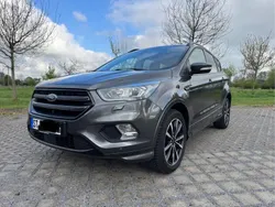Grau Gebraucht 2018 Ford Kuga ST-Line SUV | 13.400 € (Guter Preis)