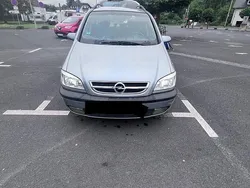 Silber Gebraucht 2003 Opel Zafira Van / Kleinbus | 1.799 € (Fairer Preis)