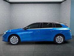 Blau Gebraucht 2023 Opel Astra Kombi | 22.949 € (Fairer Preis)
