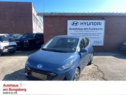 Blau Neu 2025 Hyundai i10 Trend Kleinwagen | 18.990 € (Fairer Preis)