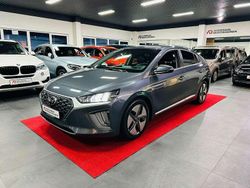 Grau Gebraucht 2019 Hyundai Ioniq Premium Kleinwagen | 15.870 € (Guter Preis)