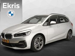 Grau Gebraucht 2021 BMW 218 Active Tourer Sport Line Van / Kleinbus | 23.250 € (Fairer Preis)