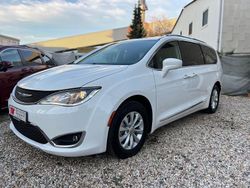Weiß Gebraucht 2019 Chrysler Pacifica SUV | 24.999 € (Fairer Preis)