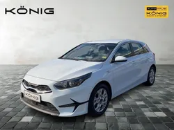 Carraraweiß Gebraucht 2023 Kia Ceed Limousine | 20.990 € (Superpreis)