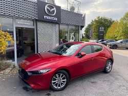 Magmarot Gebraucht 2019 Mazda 3 Selection Limousine | 17.990 € (Fairer Preis)