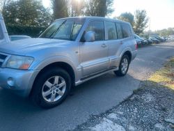 Silber Gebraucht 2007 Mitsubishi Pajero SUV | 4.900 € (Etwas zu teuer)