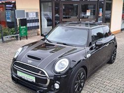 Schwarz Gebraucht 2020 Mini Cooper S Kleinwagen | 23.800 € (Etwas zu teuer)