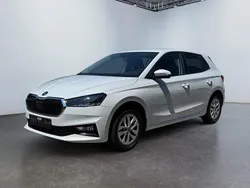 Graphite grau metallic Neu 2024 Skoda Fabia Drive Limousine | 20.887 € (Fairer Preis)