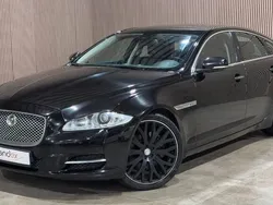 Schwarz Gebraucht 2010 Jaguar XJ Limousine | 8.500 €