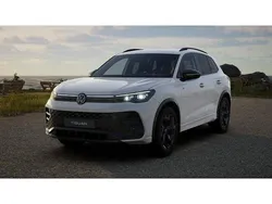 Pure white Gebraucht 2025 VW Tiguan R-line SUV | 41.790 € (Guter Preis)