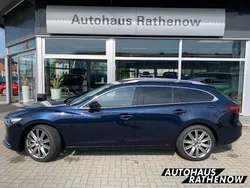 Blau Gebraucht 2023 Mazda 6 Exclusive-Line Kombi | 34.040 € (Teuer)