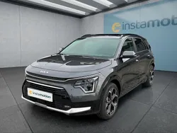 Grau Neu 2025 Kia Niro Spirit SUV | 33.249 € (Fairer Preis)