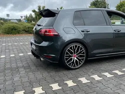 Grau Gebraucht 2014 VW Golf VII GTI Limousine | 14.500 € (Etwas zu teuer)