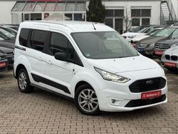 Weiß Gebraucht 2018 Ford Tourneo Trend Van / Kleinbus | 13.900 € (Superpreis)