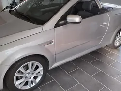 Silber Gebraucht 2006 Opel Tigra Cabrio | 3.950 € (Etwas zu teuer)