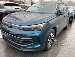 Nightshade blue metallic Neu 2025 VW Tiguan Life SUV | 41.495 € (Guter Preis)