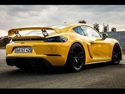 Gelb Gebraucht 2022 Porsche 718 Cayman GT4 Coupé | 102.490 € (Guter Preis)