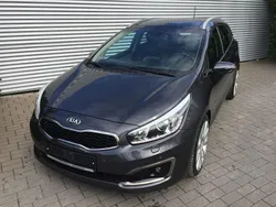 Grau Gebraucht 2015 Kia Ceed Sportswagon Kombi | 8.490 € (Fairer Preis)