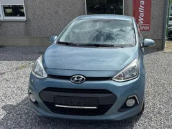 Blau Gebraucht 2016 Hyundai i10 Passion Kleinwagen | 6.290 € (Fairer Preis)