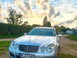 Silber Gebraucht 2007 Mercedes E220 Elegance Kombi | 4.100 € (Fairer Preis)