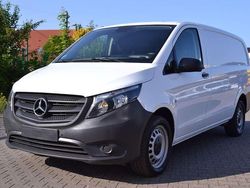 Weiß Gebraucht 2020 Mercedes Vito Van / Kleinbus | 21.182 € (Superpreis)
