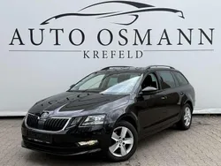 Schwarz Gebraucht 2018 Skoda Octavia Ambition Kombi | 9.950 € (Superpreis)