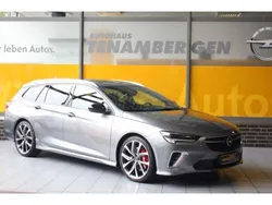 Licht grau Gebraucht 2021 Opel Insignia Kombi | 35.900 €