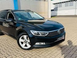 Grau Gebraucht 2018 VW Passat Comfortline Kombi | 10.500 € (Fairer Preis)