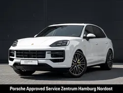Weiß Gebraucht 2024 Porsche Cayenne SUV | 109.900 € (Superpreis)
