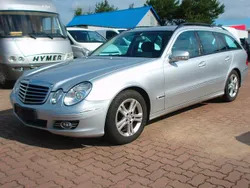 Silber Gebraucht 2006 Mercedes E220 Avantgarde Kombi | 3.950 € (Fairer Preis)