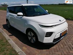 Weiß Gebraucht 2020 Kia Soul EV SUV | 17.544 € (Guter Preis)