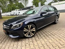 Blau Gebraucht 2016 Mercedes C180 Kombi | 18.888 € (Fairer Preis)