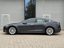 Grau Gebraucht 2017 Tesla Model S Kleinwagen | 34.999 €