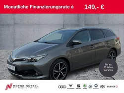Grau Gebraucht 2017 Toyota Auris Edition Limousine | 11.830 € (Fairer Preis)