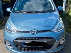 Blau Gebraucht 2015 Hyundai i10 Edition Kleinwagen | 5.999 € (Fairer Preis)