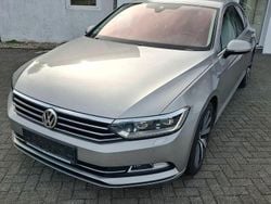 Grau Gebraucht 2015 VW Passat Highline Limousine | 17.250 € (Fairer Preis)