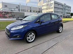 Blau Gebraucht 2015 Ford Fiesta SYNC Edition Kleinwagen | 5.290 € (Superpreis)