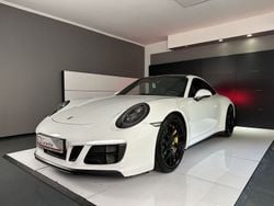 Weiß Gebraucht 2017 Porsche 911 Carrera 4 GTS Coupé | 118.988 € (Etwas zu teuer)