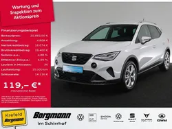Nevada weiss Gebraucht 2024 Seat Arona FR SUV | 20.882 € (Fairer Preis)