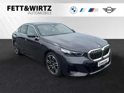Sophistograu brillianteffekt Gebraucht 2024 BMW 520 M Sport Limousine | 48.500 € (Superpreis)
