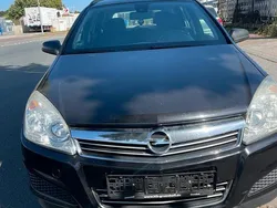 Schwarz Gebraucht 2008 Opel Astra Kombi | 1.299 € (Superpreis)
