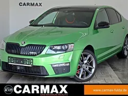 Grün Gebraucht 2015 Skoda Octavia RS Limousine | 15.500 € (Fairer Preis)