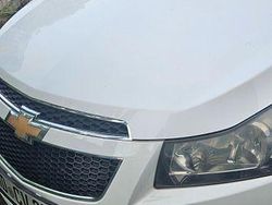 Weiß Gebraucht 2011 Chevrolet Cruze LTZ Limousine | 4.100 € (Guter Preis)